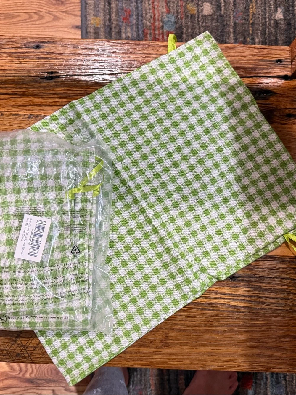 Green Gingham Drawstring Gift Bags - Home Party Supplies 5